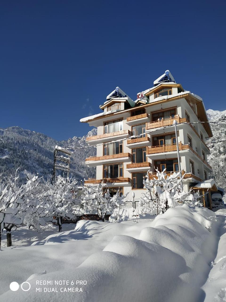Kalista Resort Manali  Exterior photo